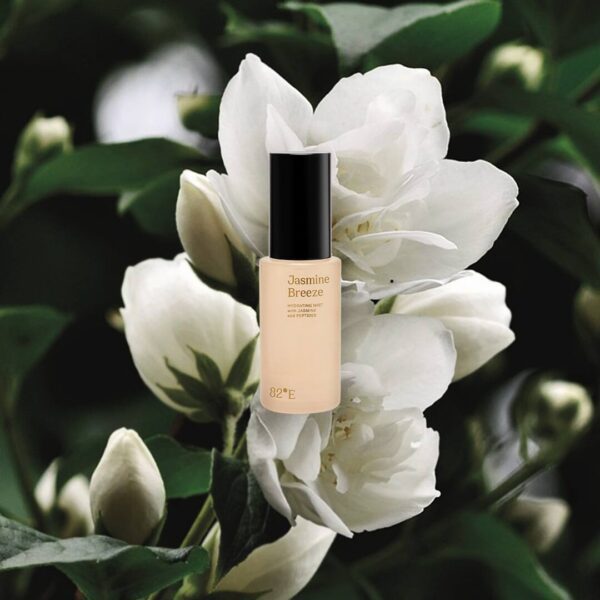 82°E Jasmine Breeze Hydrating Toner Mist (30 ml) - 82°E