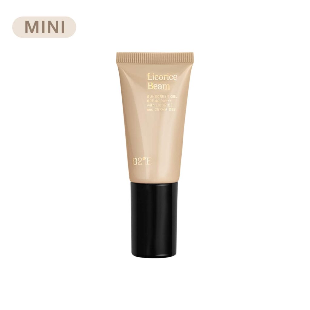 82°E Licorice Beam Sunscreen Gel SPF 40 PA+++ with Licorice and Ceramides (Mini) (15 g) - 82°E