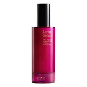 82°E Lotus Splash Conditioning Cleanser (100 ml) - 82°E