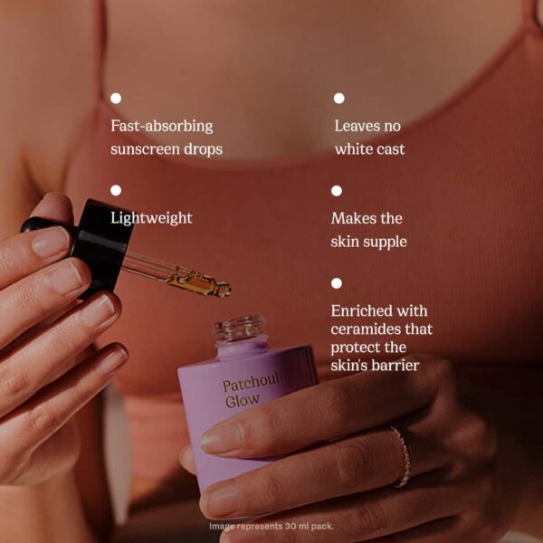 82°E Patchouli Glow Sunscreen Oil SPF 40 PA+++ with Patchouli and Ceramides (15 ml) - 82°E