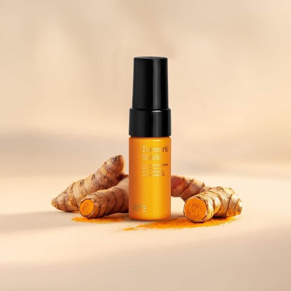 82°E Turmeric Shield Sunscreen Serum With SPF 40 PA+++ (15 ml) - 82°E
