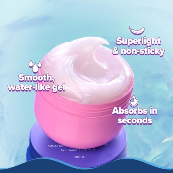 Aqualogica Illuminate+ Hydra Gel Moisturizer With Wild Berries & Alpha Arbutin (100 g) - Aqualogica