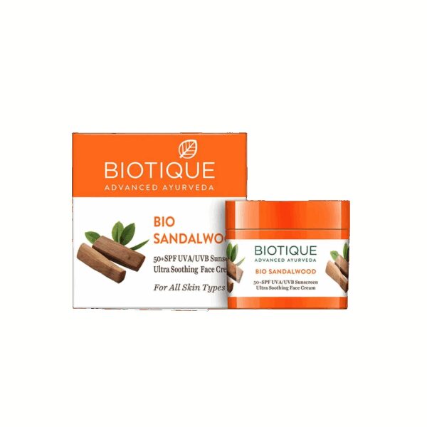 Biotique Bio Sandalwood UVB SPF 50+ / UVA PA+++ Sunscreen Ultra Soothing Lotion - (50ml) - Biotique