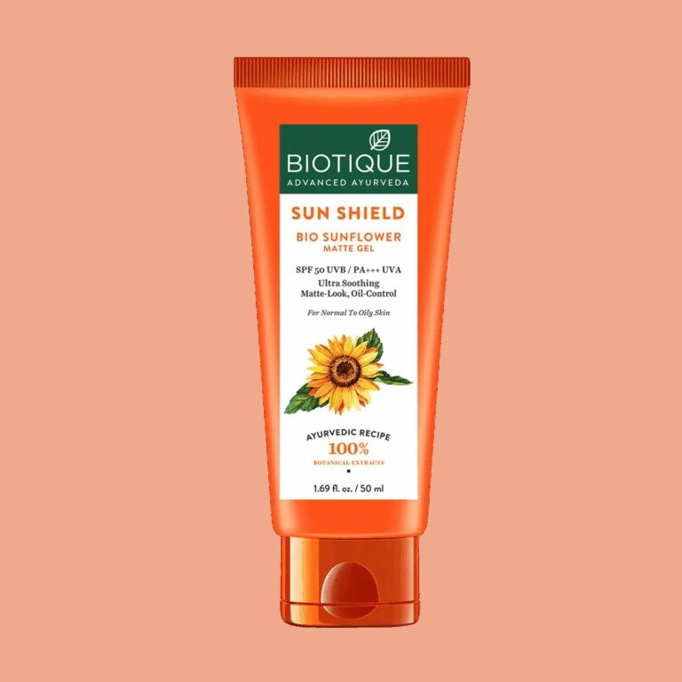 Biotique Bio Sunflower Sun Shield UVB SPF 50+/ UVA PA+++ Matte Gel Look Sunscreen (50ml) - Biotique