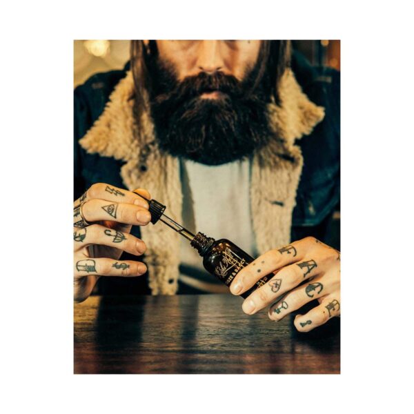 Captain Fawcett Ricki Hall's Booze & Baccy Beard Oil (50 ml) - Captain Fawcett