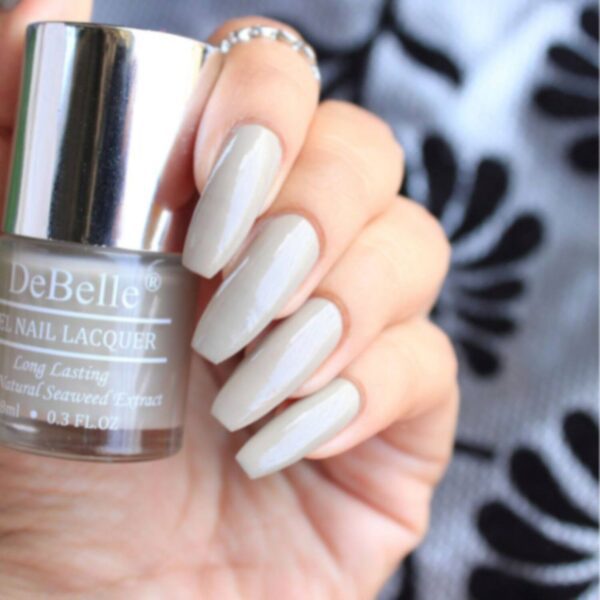 DeBelle Gel Nail Polish - Moonstone Bloom (8ml) - DeBelle