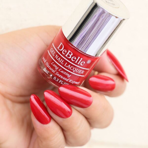 DeBelle Gel Nail Polish - Moulin Rouge (8ml) - DeBelle