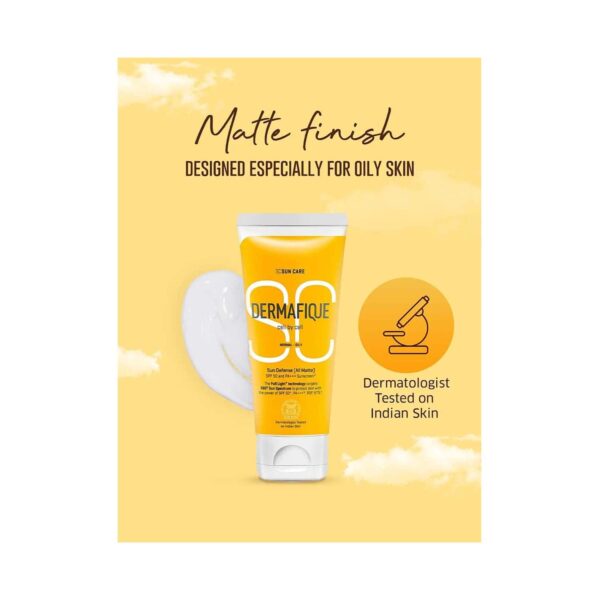 Dermafique Sun Defense All Matte Sunscreen With SPF 30 PA++ (50 g) - Dermafique