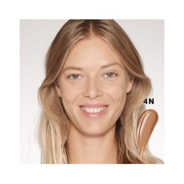 Estee Lauder Futurist Soft Touch Brightening Skincealer Concealer - 4N Medium Deep (6ml) - Estee Lauder