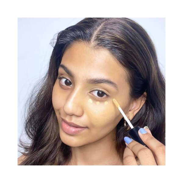 Flicka Cover Story Liquid Concealer - 01.2 Sand - Fair To Medium (8.5 ml) - Flicka