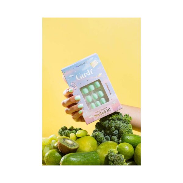 Gush Beauty Nailed It Reusable Luxury Press On Nails - Mint Green - Medium Almond (8 pcs) - Gush Beauty