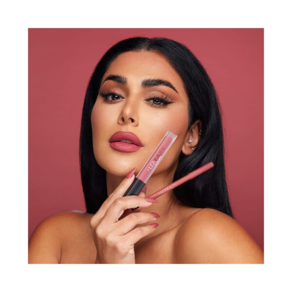 Huda Beauty Liquid Matte Ultra-Comfort Transfer-Proof Lipstick - Icon (4.2ml) - Huda Beauty