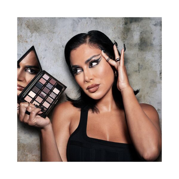 Huda Beauty Pretty Grunge Eyeshadow Palette - Multi-Color (16.8g) - Huda Beauty