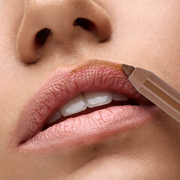 L.A. Girl Shockwave Nude Lip Liner - Maple Glaze (1.2g) - L.A. Girl
