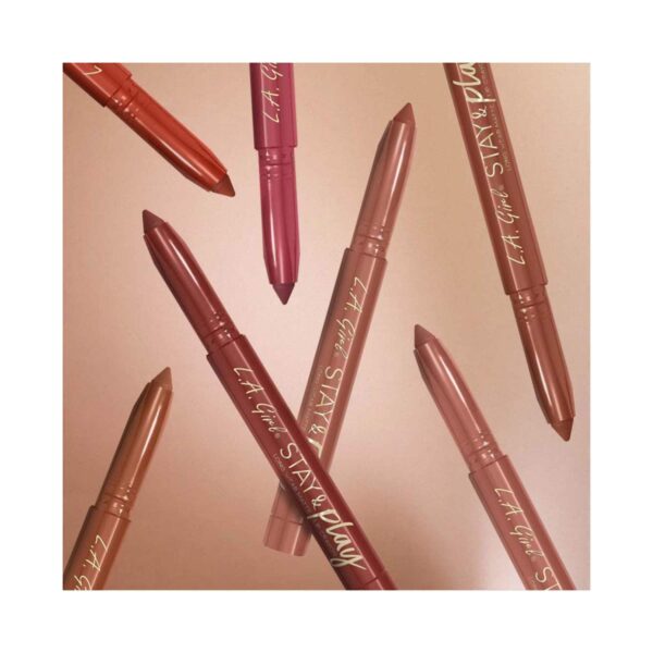 L.A. Girl Stay and Play Matte Lip Crayon - Stay With Me (1.4 g) - L.A. Girl