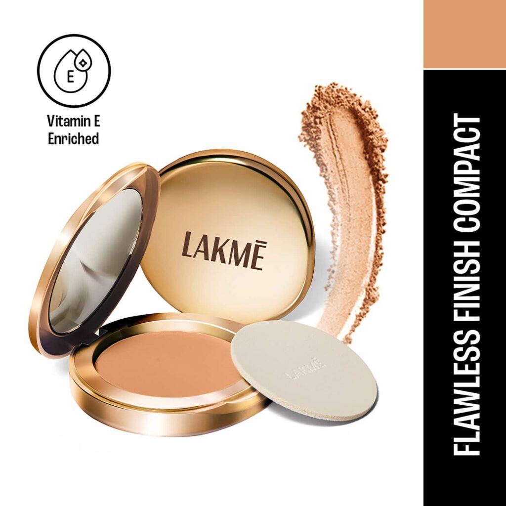 Lakme 9 to 5 Powerplay Matte Compact, Oil Control Formula, With Vitamin E, Almond (8 g) - Lakme
