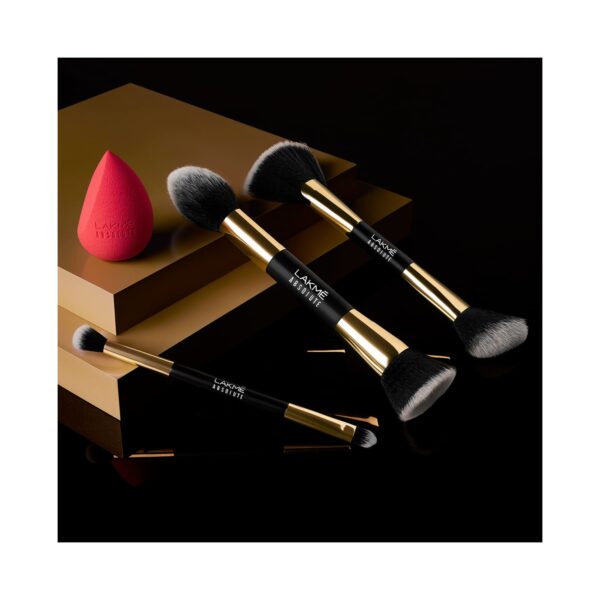 Lakme Absolute Makeup Master Tools - Dual Ended Eyeshadow Brush - Lakme