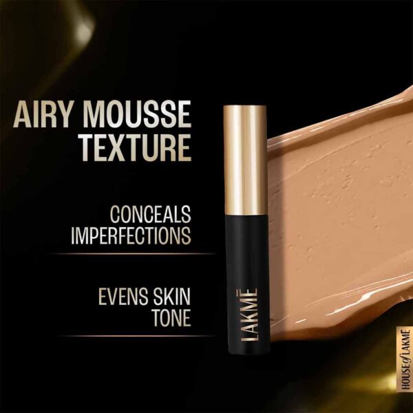 Lakme Xtraordin-airy Mattreal Mousse Concealer Conceals Dark Circles Even Skin Tone - Natural (9 g) - Lakme