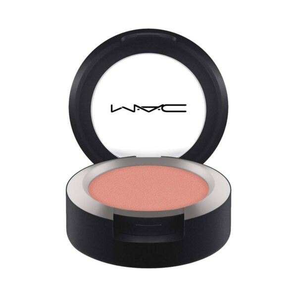 M.A.C Powder Kiss Eyeshadow - Strike A Pose (1.5 g) - M.A.C