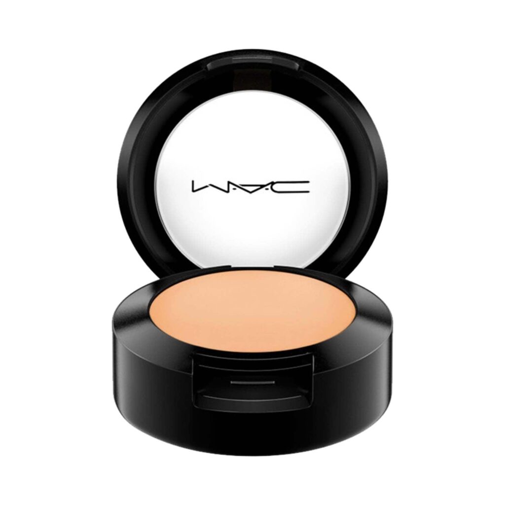 M.A.C Studio Finish SPF 35 Concealer - NC35 (7g) - M.A.C