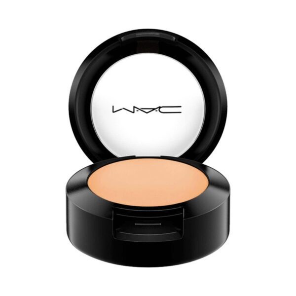 M.A.C Studio Finish SPF 35 Concealer - NC35 (7g) - M.A.C
