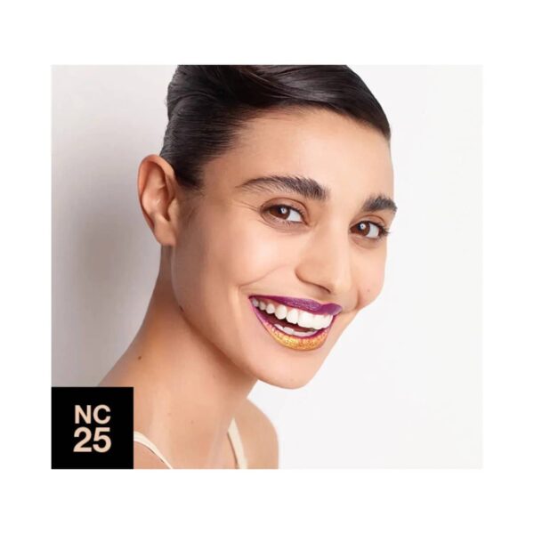 M.A.C Studio Fix Powder Plus Foundation - NC25 (15g) - M.A.C