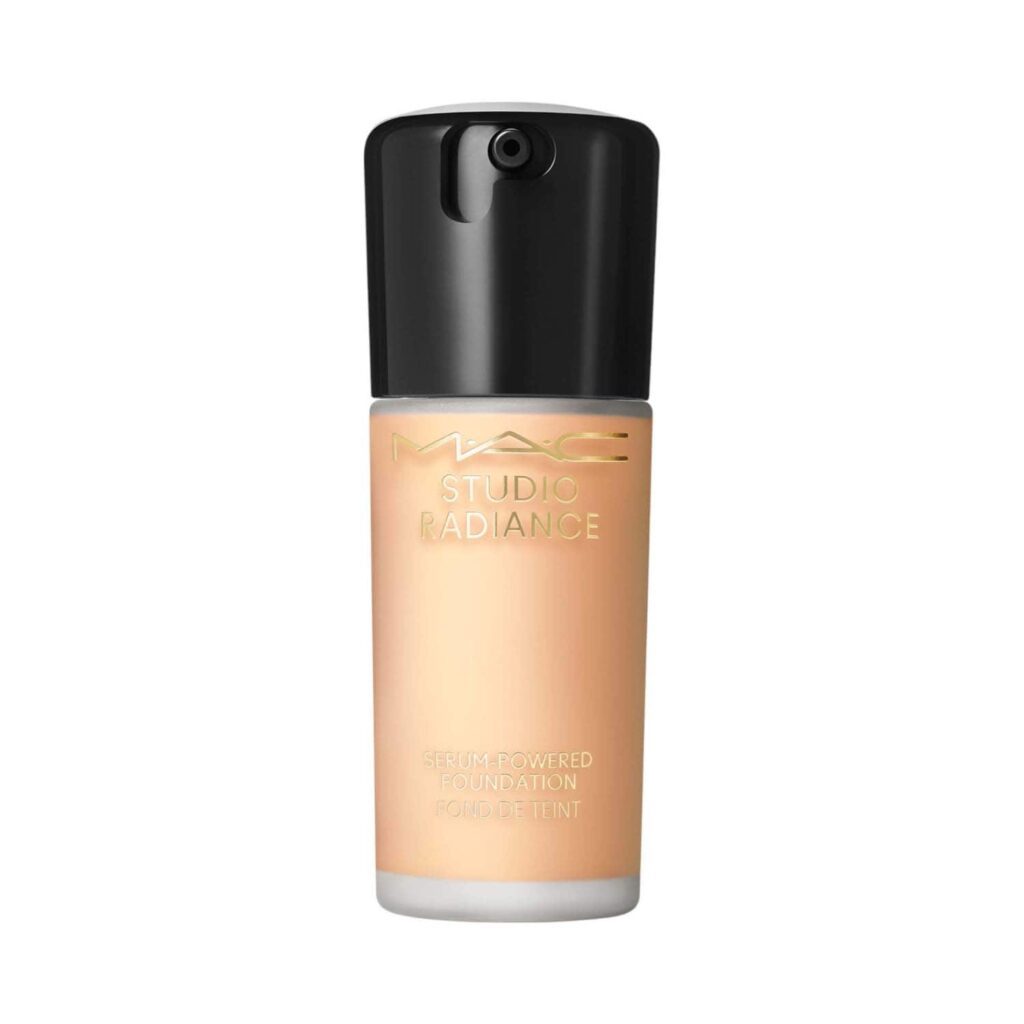 M.A.C Studio Radiance Serum Powered Foundation - NC16 (30 ml) - M.A.C