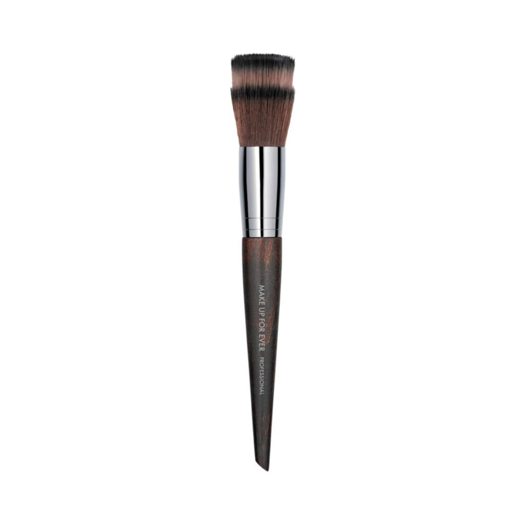 Make Up For Ever Blending Powder Brush - 122 (1Pc) - Make Up For Ever