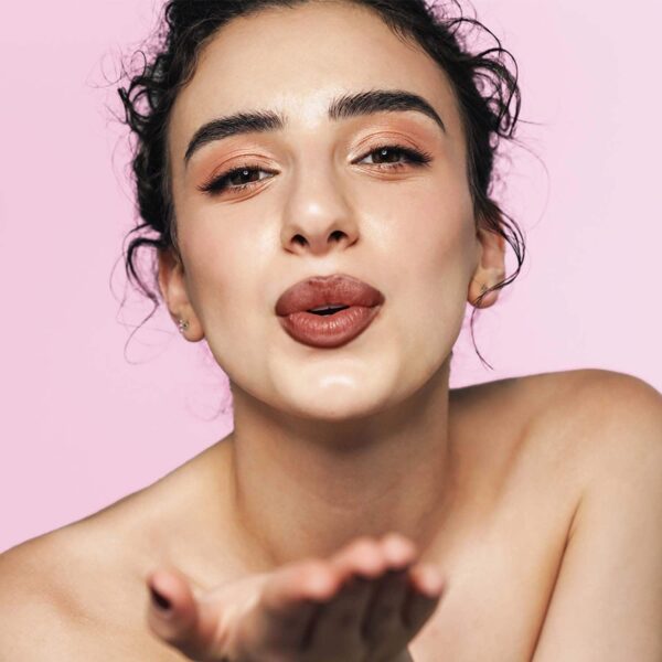 Makeup Revolution Pout Bomb Plumping Lip Liner - Espresso Cool Brown (0.2 g) - Makeup Revolution