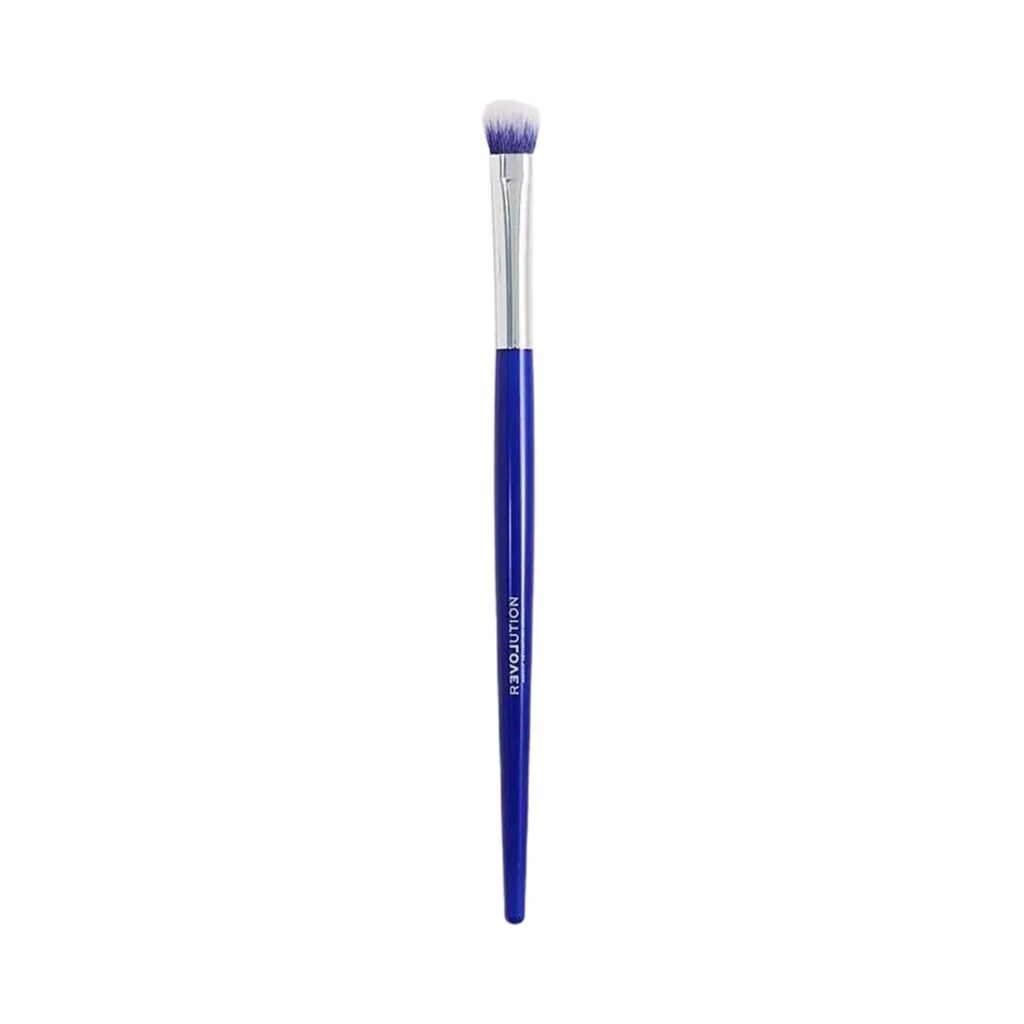 Makeup Revolution Remove Brush Queen Pigment Blending Eye Brush - Makeup Revolution