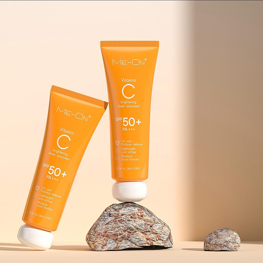 ME-ON Vitamin C Sunscreen For All Skin Type Lotion (Spf 50+, Pa+++) (1)