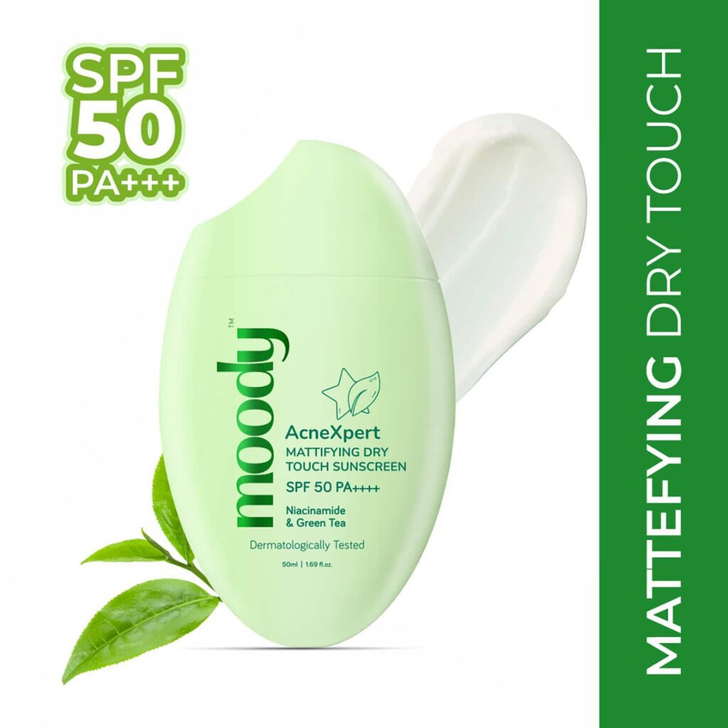 Moody Acnexpert Mattifying Sunscreen with SPF 50 PA+++ (50 ml) - Moody