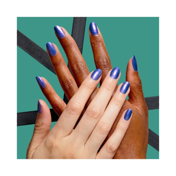O.P.I Nail Lacquer - Shaking My Sugarplums (15ml) - O.P.I