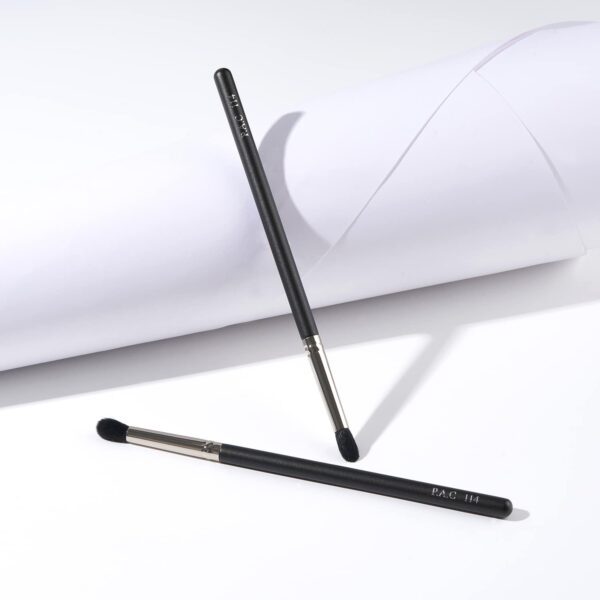 PAC Eyeshadow Blending Brush - 114 (1Pc) - PAC