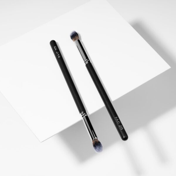 PAC Eyeshadow Blending Brush - 273 (1Pc) - PAC