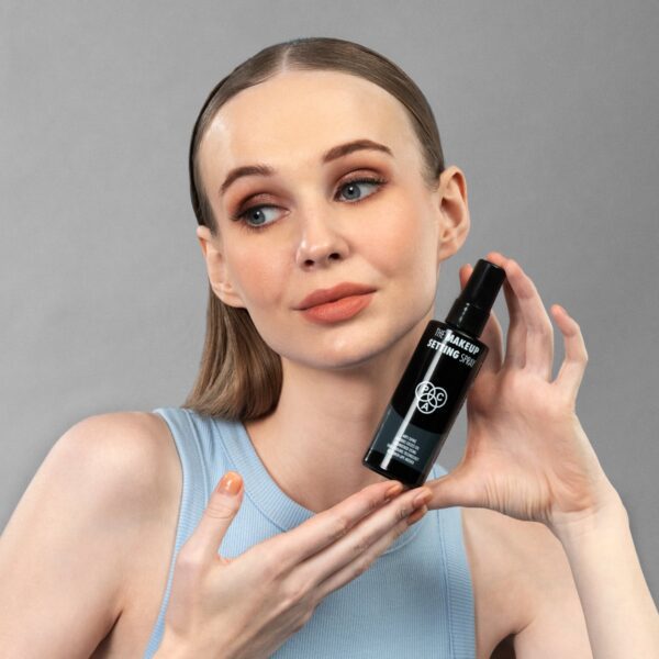 PAC The Makeup Setting Spray (118 ml) - PAC