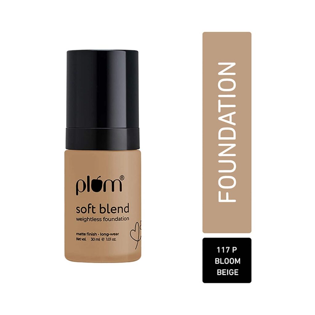 Plum Soft Blend Weightless Foundation SPF 15 with Hyaluronic Acid - 117P Bloom Beige (30ml) - Plum