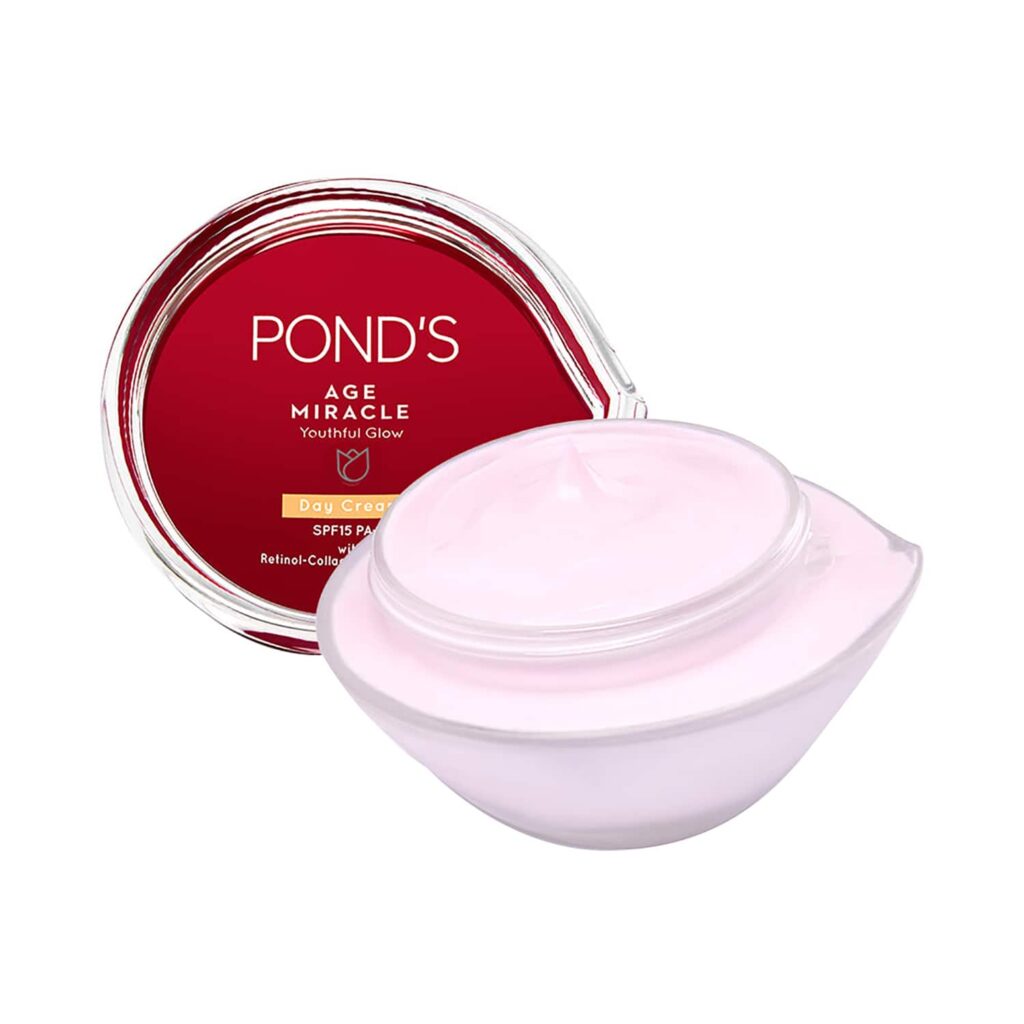 Pond's Age Miracle Youthful Glow Day Cream SPF 15 PA++ (35g) - Pond's
