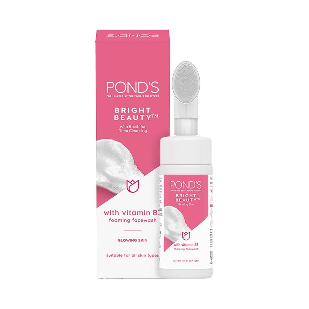 Pond's Bright Beauty Foaming Brush Face Wash for Glowing Skin (150ml) - Pond's