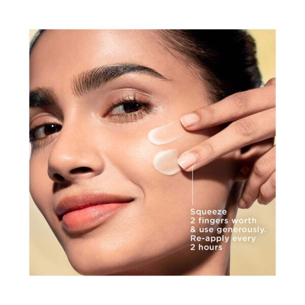 Pond's Sun Miracle Niacinamide Creme Gel Sunscreen with SPF 50 PA+++ (12 g) - Pond's