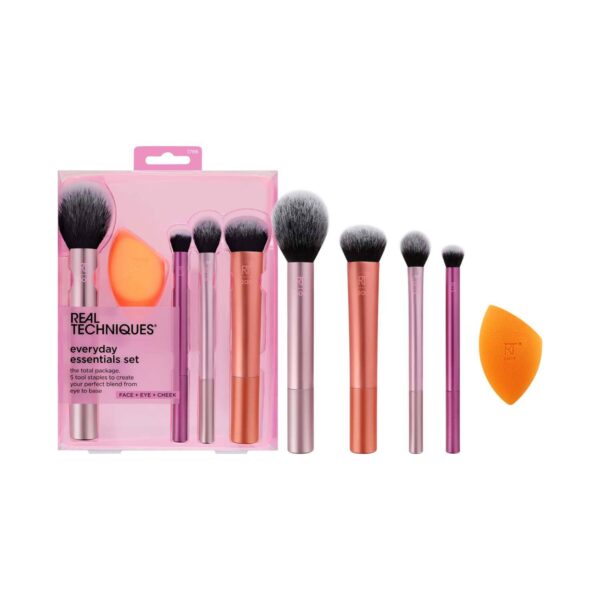 Real Techniques Everyday Essentials Makeup Brush Set (5 pcs) - Real Techniques