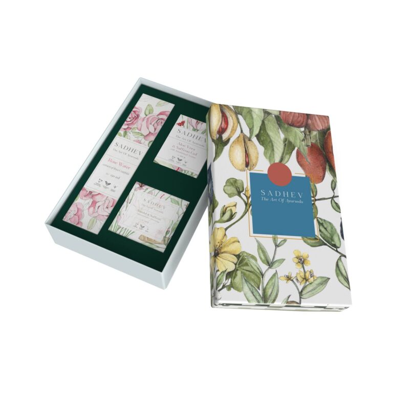 Sadhev Maya The Magical Gift Box Aloe Vera & Saffron Gel With Kumkumadi Tailam, Rose Water & Bathing Bar - (3 Pcs) - Sadhev