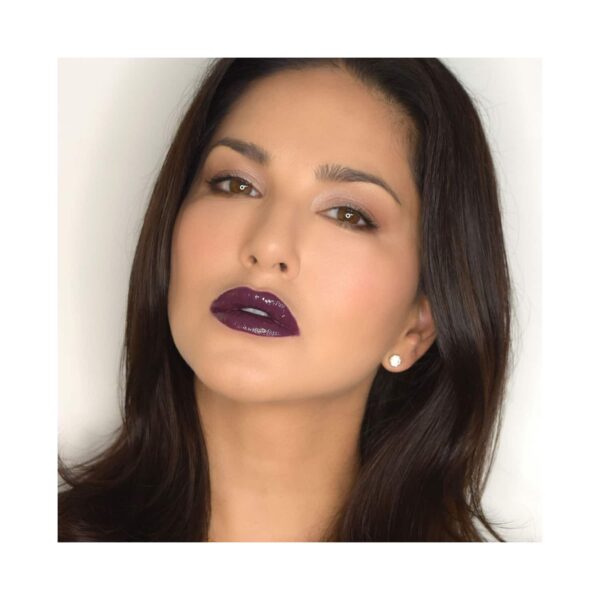 Star Struck by Sunny Leone Long Wear Lip Liner And Intense Matte Lipstick - Wine (3 Pcs) - Star Struck by Sunny Leone