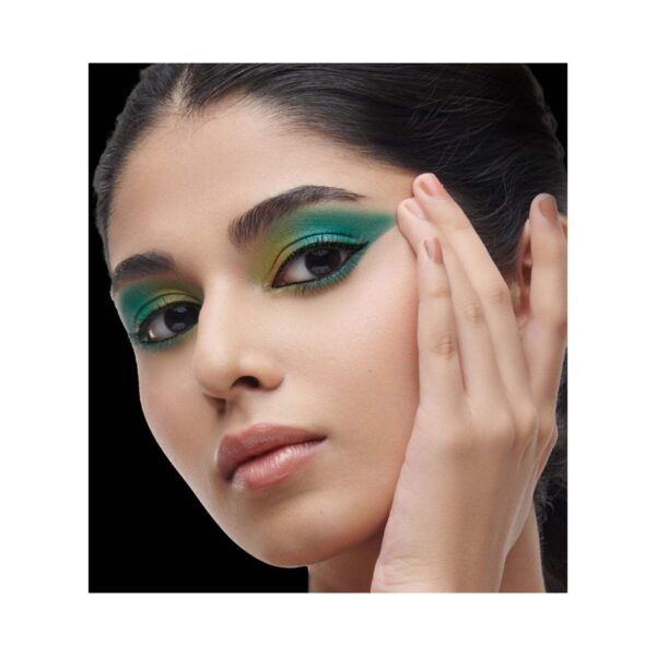 SUGAR Cosmetics Blend The Rules Eyeshadow Palette - 07 Ivy (10.4g) - SUGAR Cosmetics