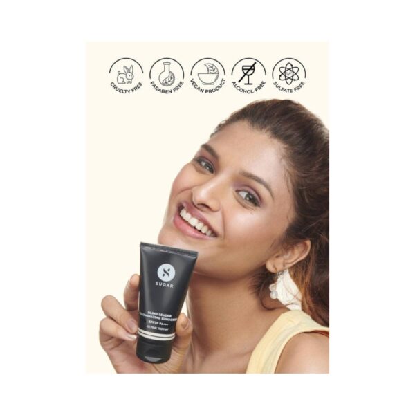 SUGAR Cosmetics Bling Leader Illuminating Sunscreen SPF 35 Pa+++ - 02 Pink Trippin (50g) - SUGAR Cosmetics