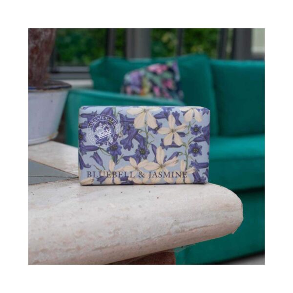 The English Soap Company Royal Botanic Gardens Kew Bluebell & Jasmine Soap (240g) - The English Soap Company