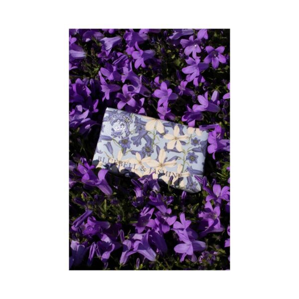 The English Soap Company Royal Botanic Gardens Kew Bluebell & Jasmine Soap (240g) - The English Soap Company