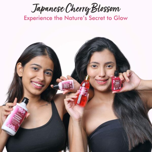 THE LOVE CO. Japanese Cherry Blossom Diamond Shimmer Body Lotion (100ml) - THE LOVE CO.