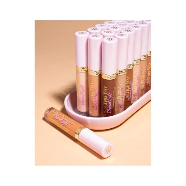 Too Faced Born This Way Illuminating Concealer - Caramel Drizzle (5ml) - Too Faced
