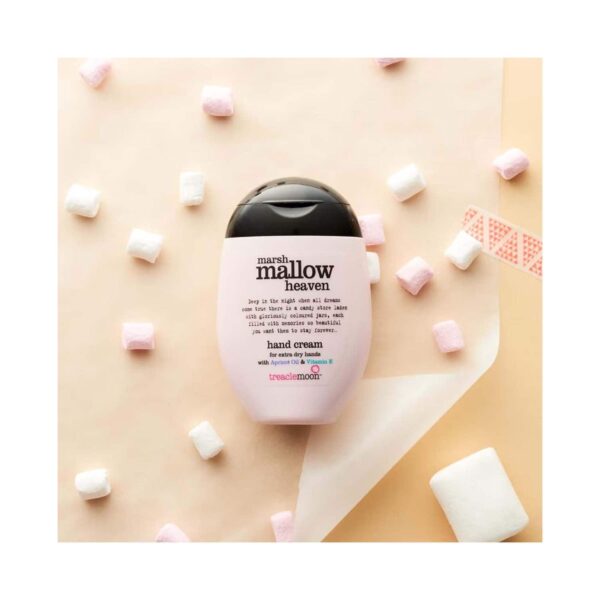 Treaclemoon Marshmallow Hearts Shower Gel (500 ml) + Hand Cream (75 ml) Combo - Treaclemoon